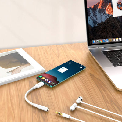 WYEFLOW USB-C to 3.5mm Silicone Adapter